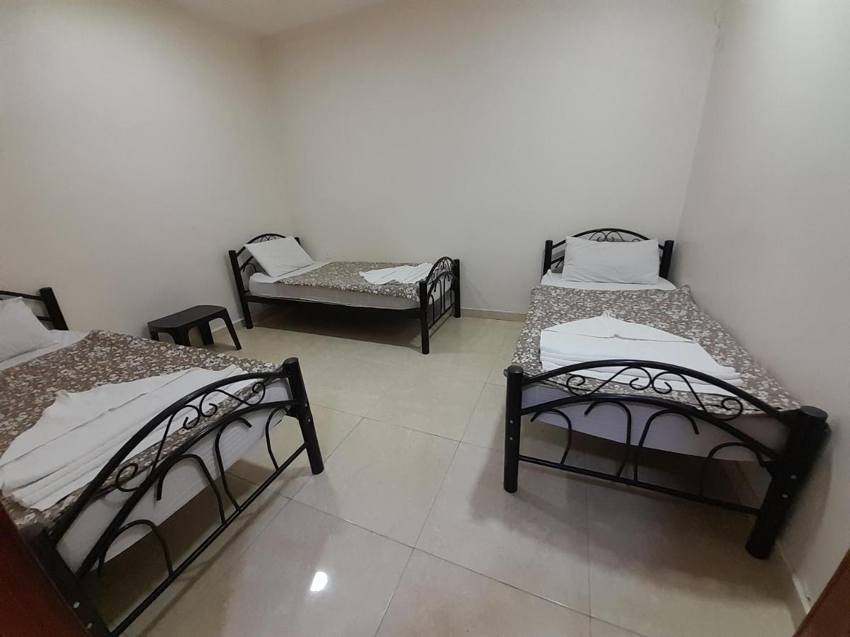 Farah Plaza Hostel &Hotel Apartments Áqaba Exterior foto