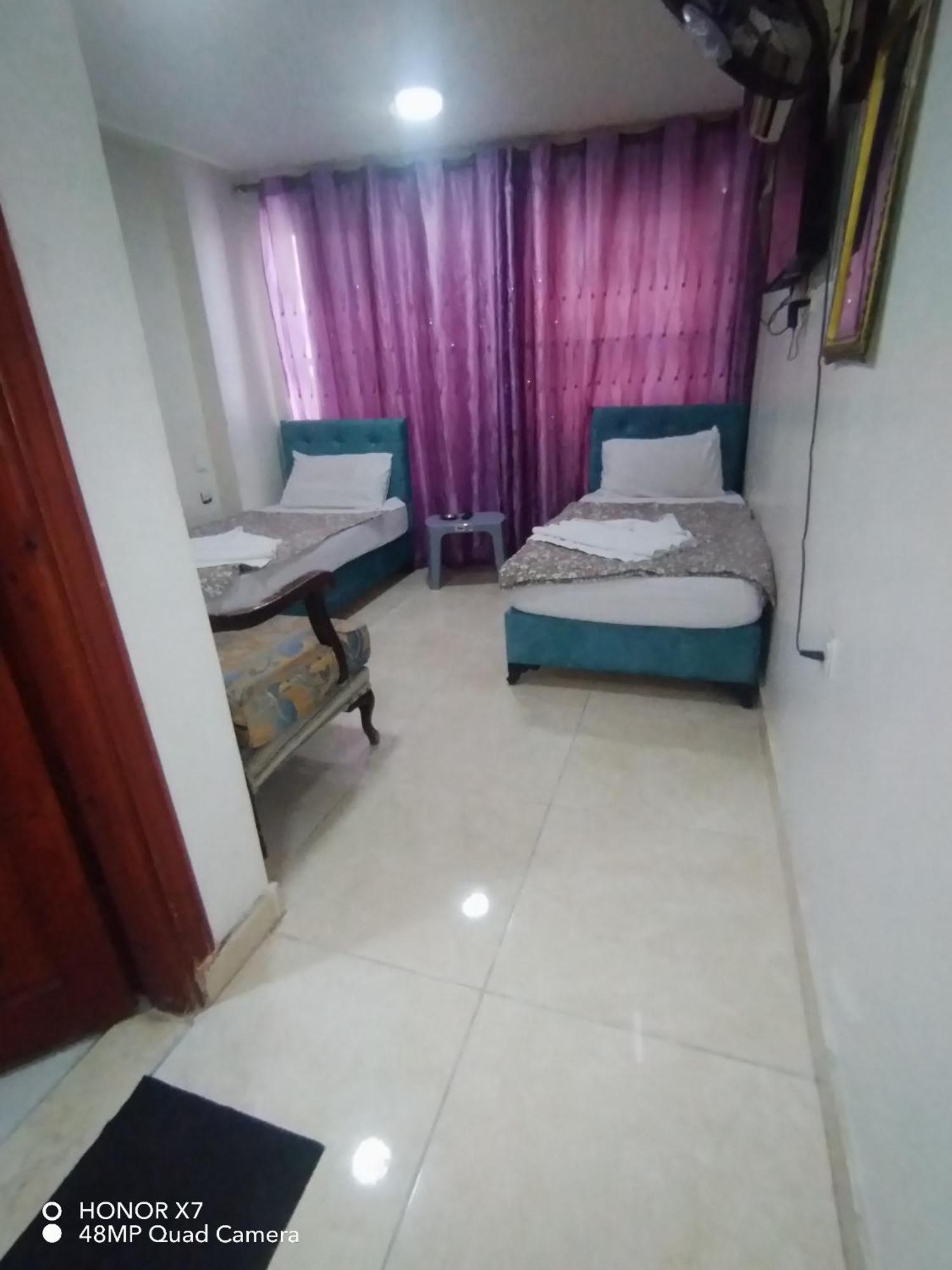 Farah Plaza Hostel &Hotel Apartments Áqaba Habitación foto