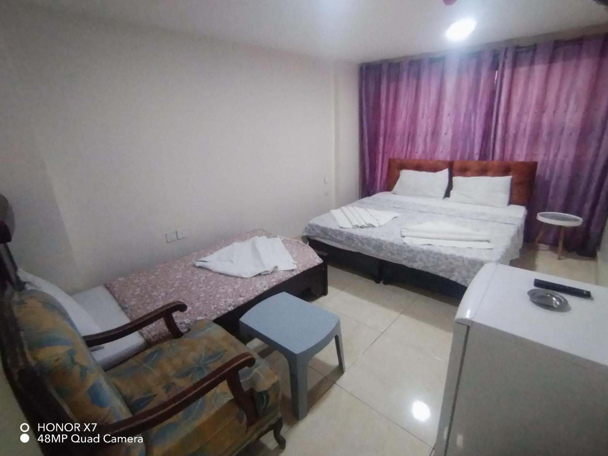 Farah Plaza Hostel &Hotel Apartments Áqaba Exterior foto
