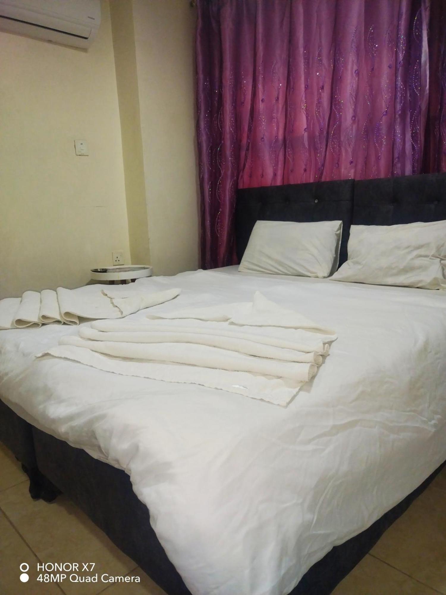 Farah Plaza Hostel &Hotel Apartments Áqaba Exterior foto