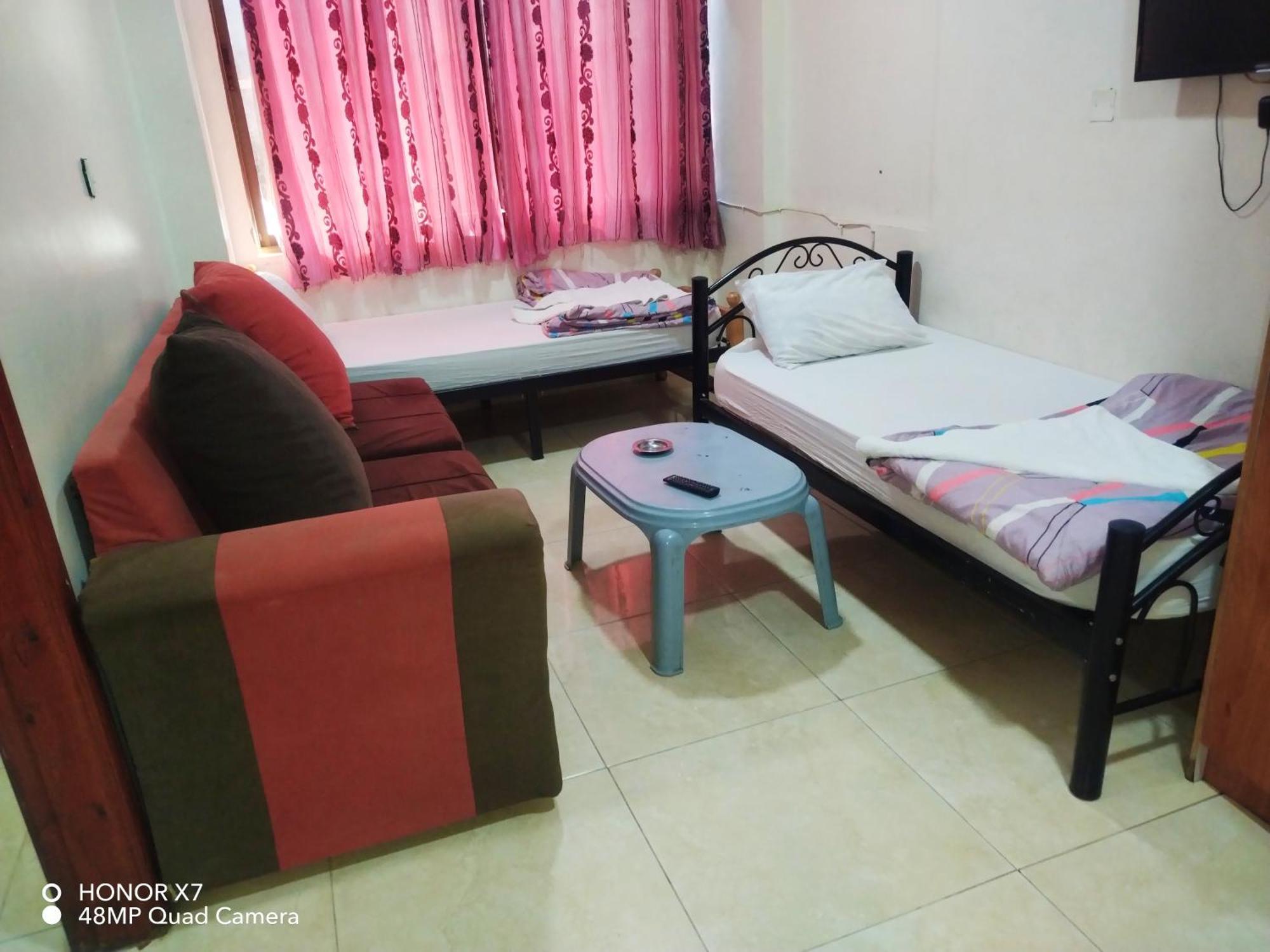 Farah Plaza Hostel &Hotel Apartments Áqaba Habitación foto