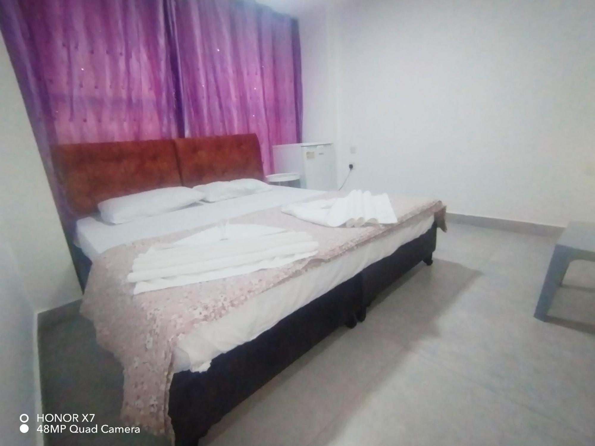 Farah Plaza Hostel &Hotel Apartments Áqaba Exterior foto